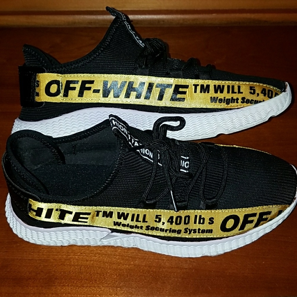 Off-White Sneakers Size 39